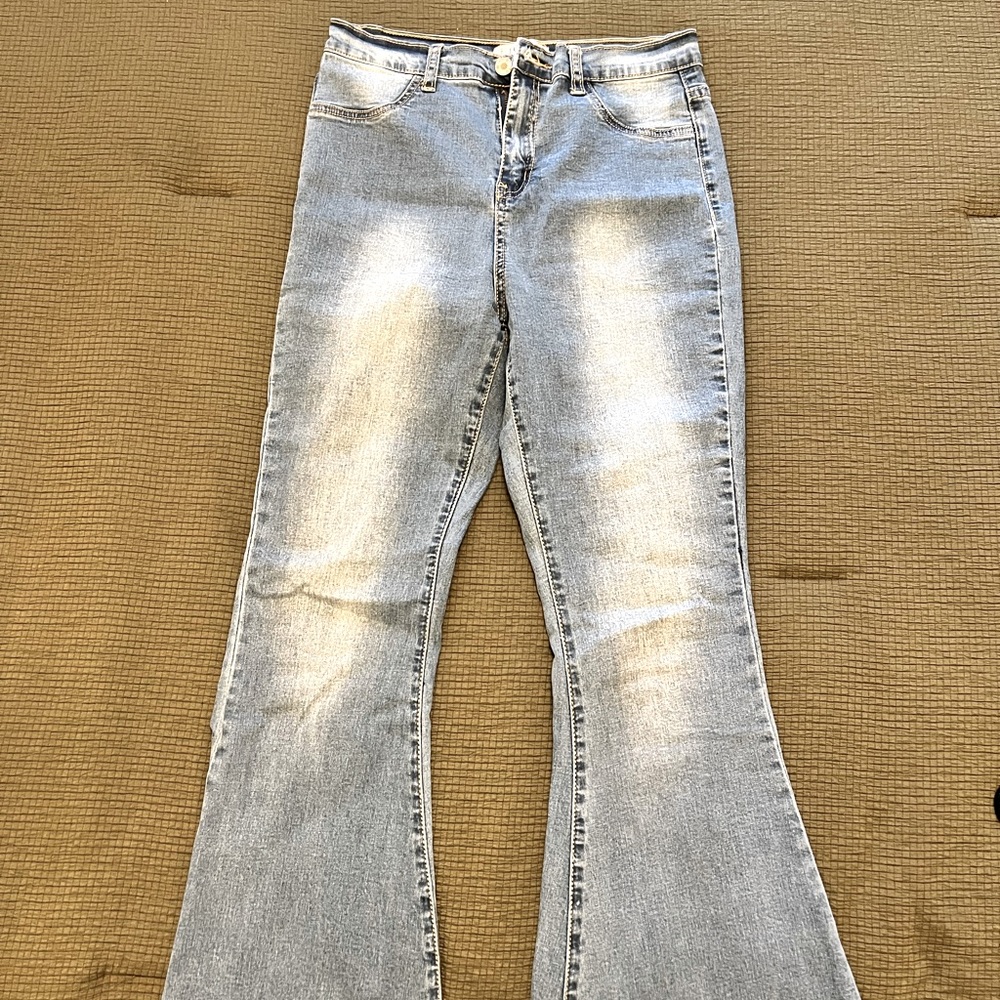 Blank Paige size S stretch flare jean